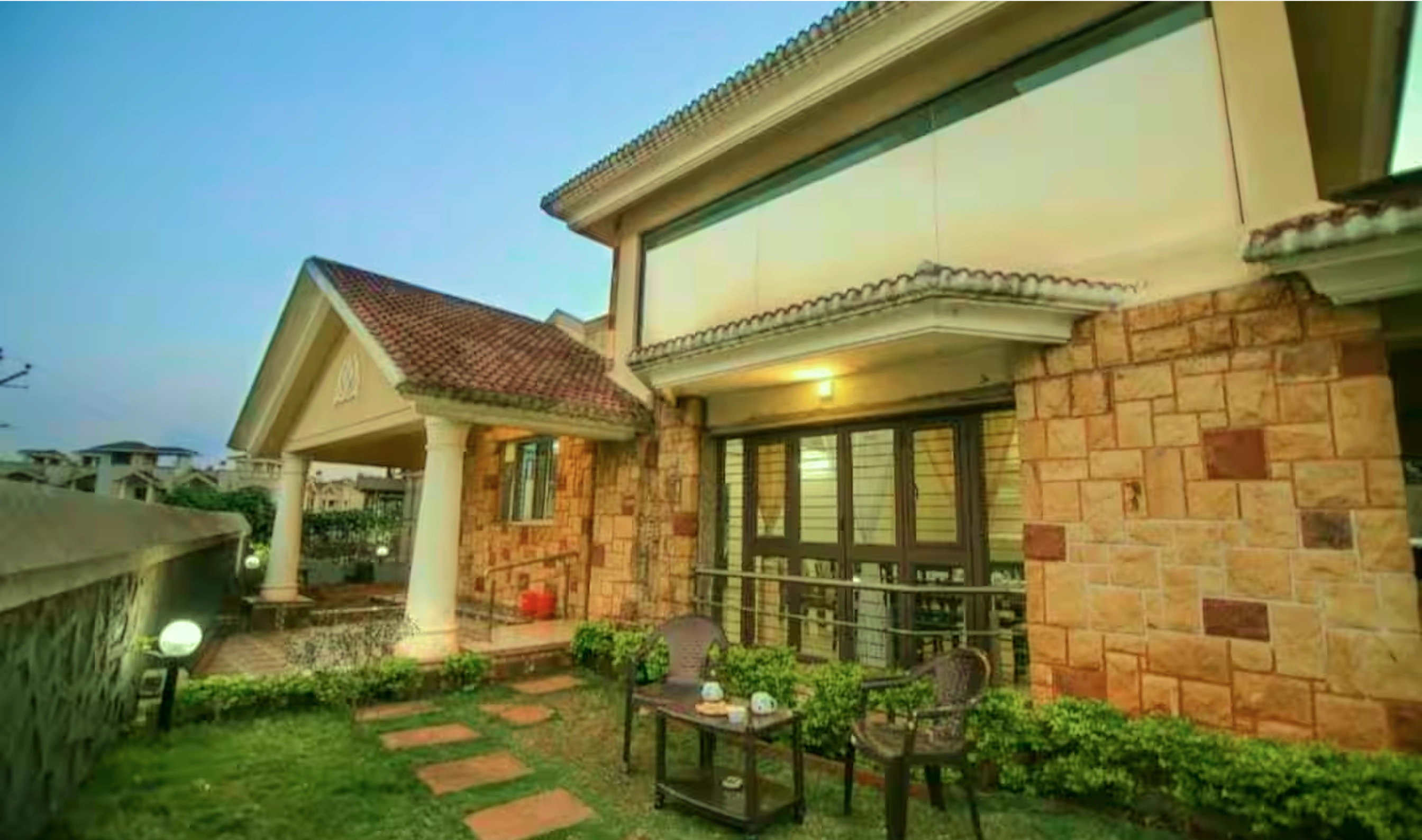 Welcome To Opera House